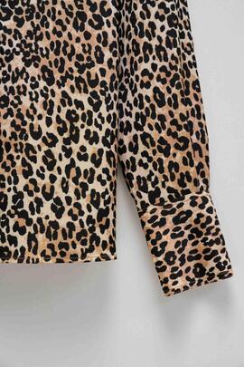 CAMISA DE SATÉN CON ESTAMPADO ANIMAL PRINT