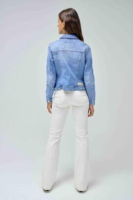 CAZADORA VAQUERA SLIM FIT EN DENIM AZUL