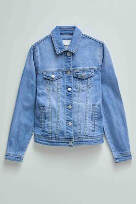 CAZADORA VAQUERA SLIM FIT EN DENIM AZUL