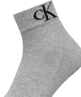 CALCETINES CK MEN QUARTER 2 PAIR MONOGRAM GRIS