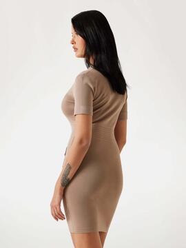 VESTIDO MINI FELECITY DE PUNTO CEÑIDO BEIGE