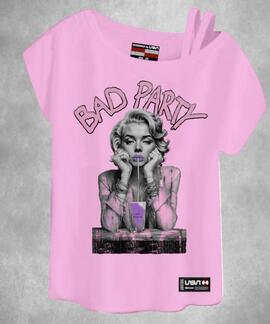 CAMISETA DE MUJER LASAL BAD PARTY ROSA