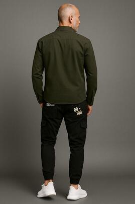 PANTALÓN DE HOMBRE JOGGER CARGO LASAL PLASTIC NEGRO