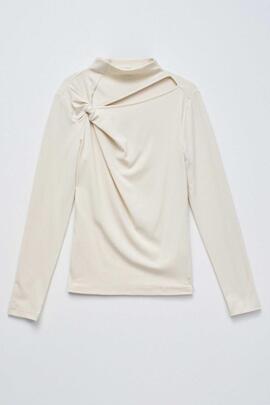 JERSEY DE MEDIA CUELLO COLOR PERLA