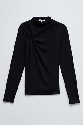 JERSEY DE MEDIA CUELLO COLOR NEGRO