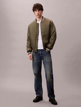 CAZADORA BOMBER DE NAILON VERDE CAQUI IMPERMEABLE