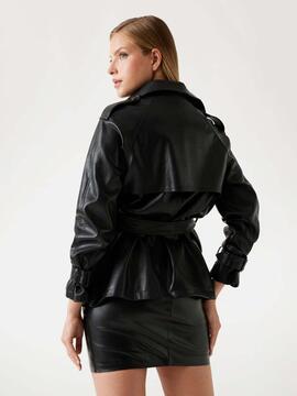 GABARDINA CORTA MARIKA TRENCH DE PIEL SINTÉTICA NEGRA