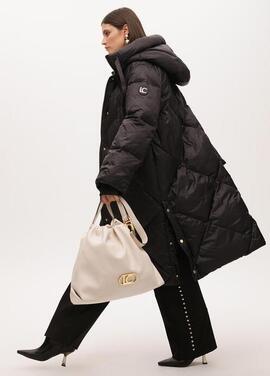 ANORAK PLUMAS CON CAPUCHA NEGRO