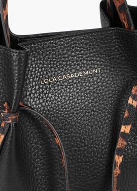 BOLSO MINI SHOPPER NEGRO CON DETALLES ANIMAL PRINT