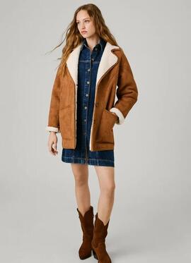 ABRIGO CON DETALLES DE BORREGUITO TERESA 857 CARAMEL BEIGE