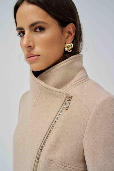 Gallery a12356 lkkldloc