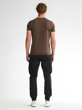 PANTALÓN JOGGER BOLSO CARGO DEEP BLACK NEGRO