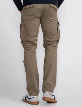 PANTALÓN BOLSO CARGO TAPERED FIT CAMEL