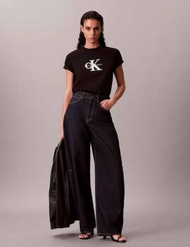 CAMISETA CK CLÁSICA NEGRA CON MONOLOGO BRILLANTE PLATA METAL