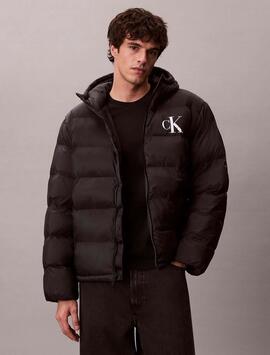 CHAQUETA PLUMAS ACOLCHADA CON MONOGRAMA NEGRA