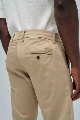 PANTALÓN CHINO S-ACTIV SLIM FIT COLOR BEIGE