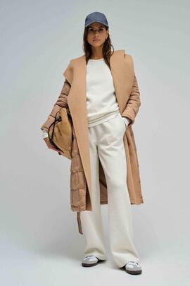 SUDADERA REGULAR FIT COLOR CRUDO CON JACQUARD BEIGE Y LUREX