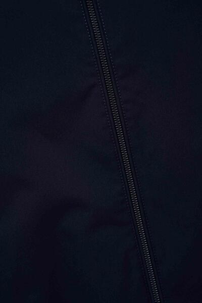 Gallery a15137 zj5lxhpo