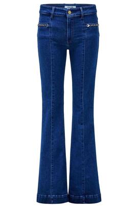 PANTALÓN VAQUERO DESTINY FLARE PUSH UP CON DETALLE DE CADENA