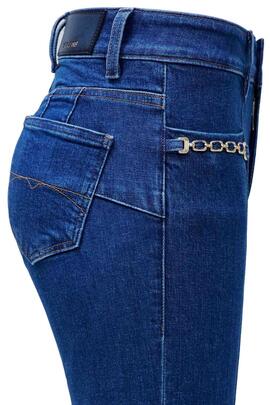 PANTALÓN VAQUERO DESTINY FLARE PUSH UP CON DETALLE DE CADENA