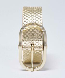 CINTURÓN DE CUERO DORADO TEXTURIZADO