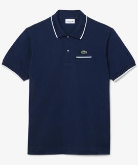POLO CORTE CLÁSICO CON DETALLE EN EL BOLSILLO AZUL MARINO