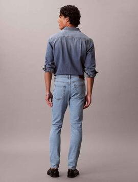 PANTALÓN VAQUERO CK SLIM TAPERED ADAM LIGHT STONE