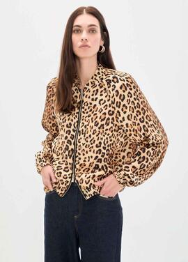 CAZADORA BOMBER SATINADA ESTAMPADO ANIMAL MARRÓN NEGRO