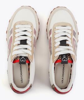 DEPORTIVA CON TEJIDO DE REJILLA Y ANIMAL PRINT CRU