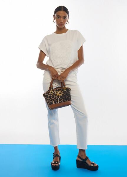 Gallery a15298 rq98hkmn