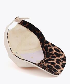 GORRA CON LOGO LC BORDADO EN RELIEVE COLOR CRUDO