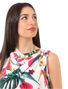 BLUSA SATINADA CON ESTAMPADO FLORAL