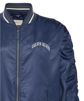 CAZADORA BOMBER REGULAR FIT CON BORDADO UNIVERSITA