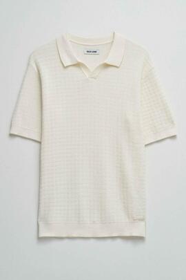 POLO DE PUNTO EN MALLA TRICOTADA COLOR CRUDO
