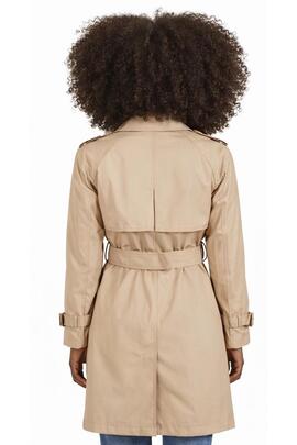 TRENCH DE MUJER CON CINTURÓN CAMEL
