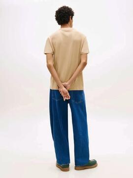 CAMISETA REGULAR FIT CON LOGO DE BANDERA GENTLE GOLD