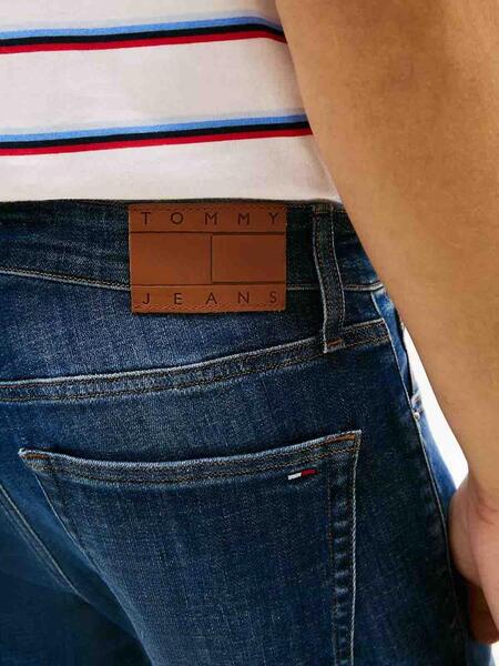 Gallery a15755 c3eseyuj