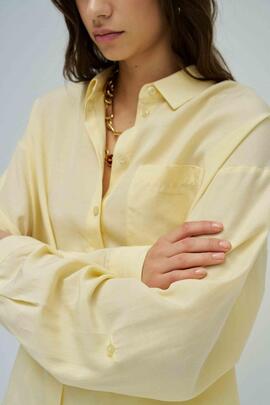 CAMISA LIGHTDENIM LOOSE FIT COLOR AMARILLO