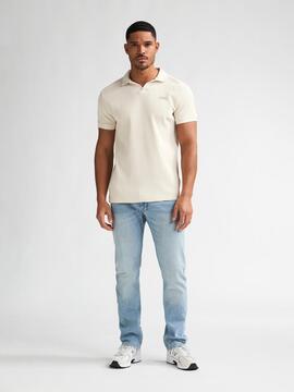 POLO DE MANGA CORTA TEXTURIZADO REGULAR FIT SEASHELL